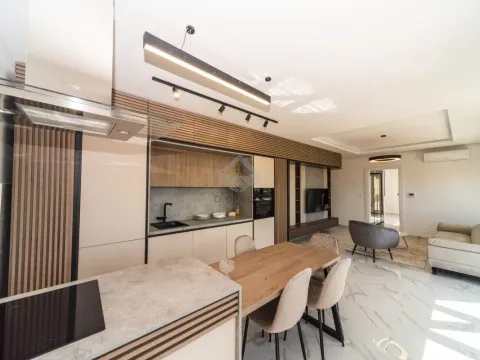 Izdavanje, jednosoban stan, 60m², Tivat, Crna Gora - image 5