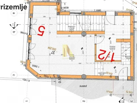 Izdavanje, kuća, 247m², Sremska Kamenica, Petrovaradin - image 13