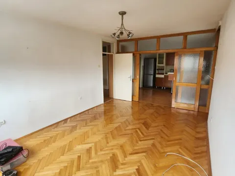 Sale, two bedroom apartment, 89m², Nikšić, Crna Gora - image 1