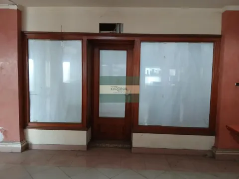 Sale, office space, 16m², Veliki park, Kragujevac