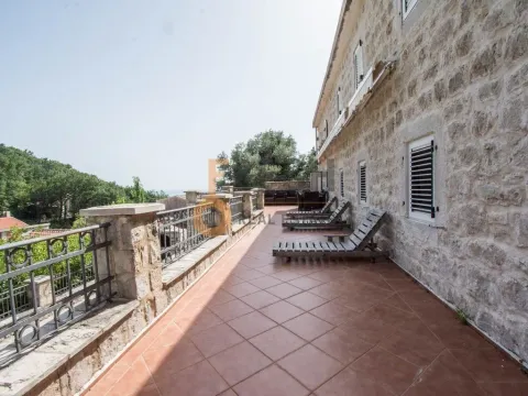 Sale, house, 440m², Budva, Crna Gora - image 16