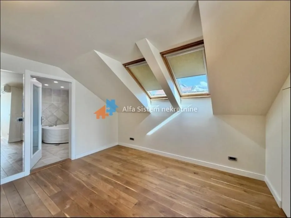 Rent, house, 300m², Čukarica, Beograd