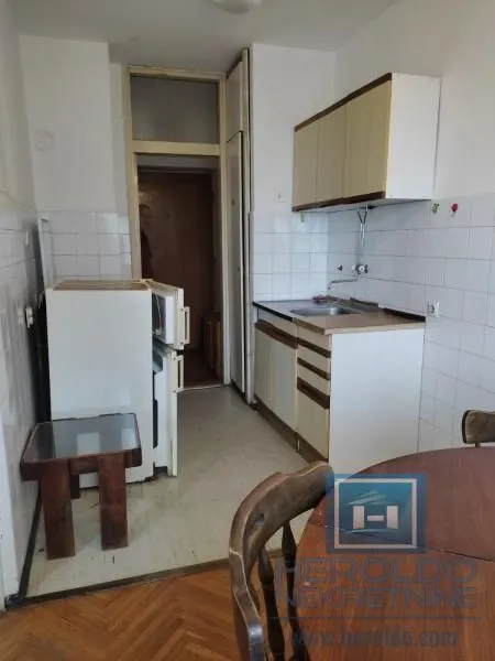 Prodaja, jednosoban stan, 39m², Tabane, Jagodina