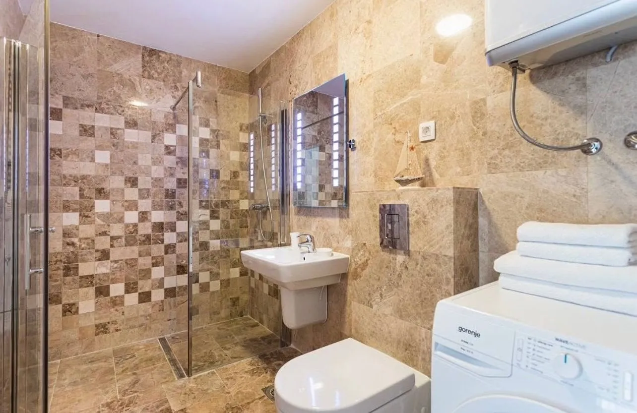 Sale, apartment, 74m², Budva, Crna Gora