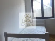 Izdavanje, kuća, 330m², Dobanovci, Surčin - image 7