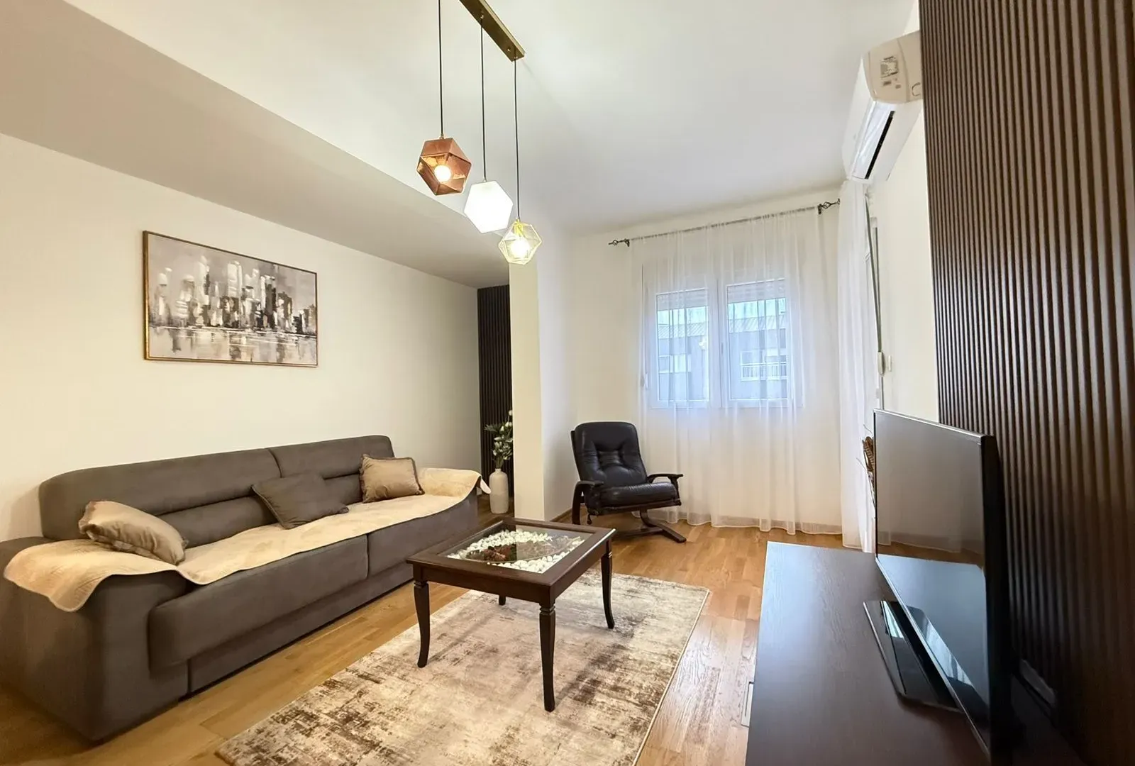 Rent, one bedroom apartment, 45m², Ljubović, Podgorica