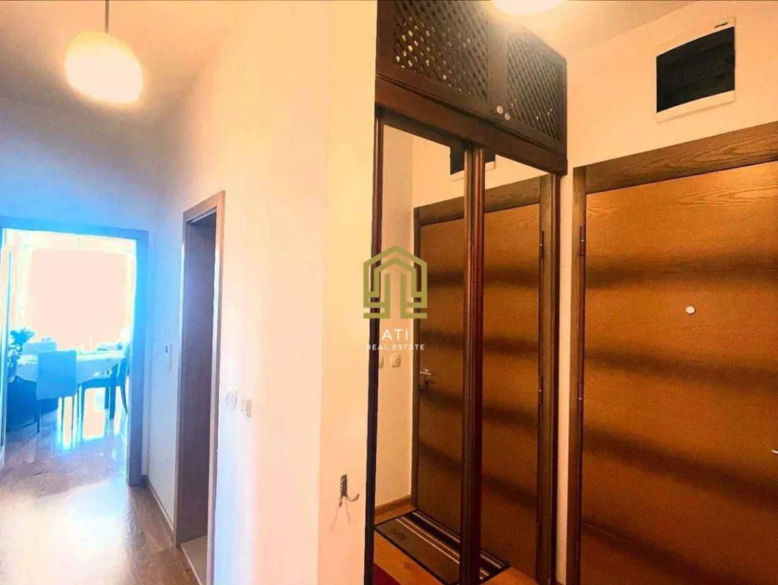Prodaja, trosoban stan, 98m², Bečići, Budva