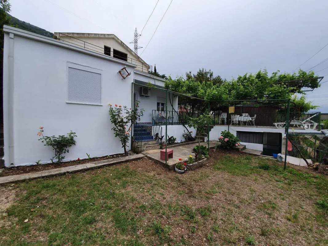 Prodaja, kuća, 77m², Sutomore, Bar