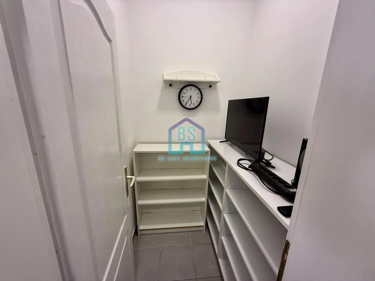 Prodaja, trosoban stan, 71m², Bulevar Oslobodjenja, Novi Sad Sve Podlokacije