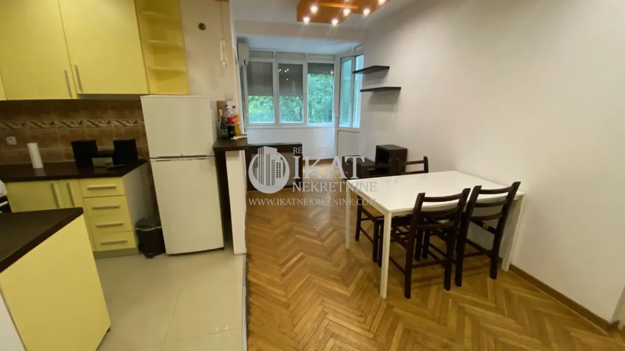 Izdavanje, dvosoban stan, 60m², Lion, Zvezdara Sve Podlokacije