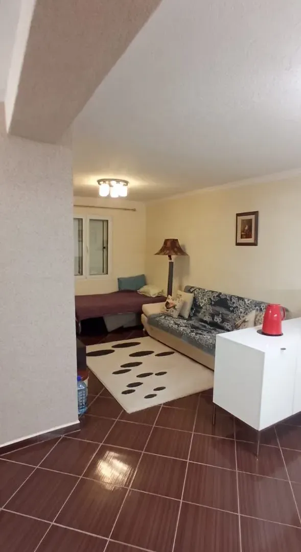 Rent, house, 165m², Sutomore, Bar