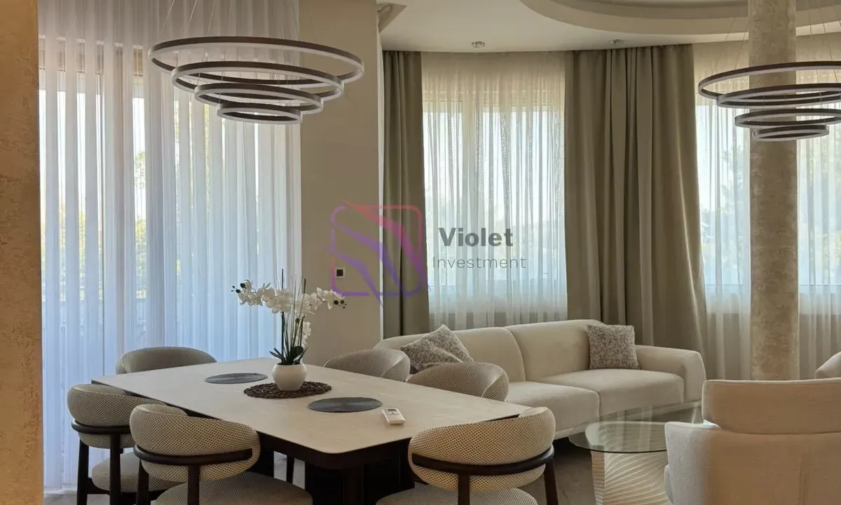 Prodaja, dvosoban stan, 117m², Budva, Crna Gora