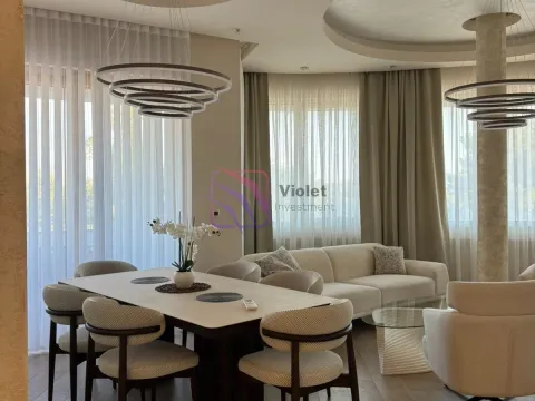 Prodaja, dvosoban stan, 117m², Budva, Crna Gora - image 1