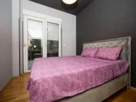 Izdavanje, jednosoban stan, 63m², Momišići, Podgorica - image 9