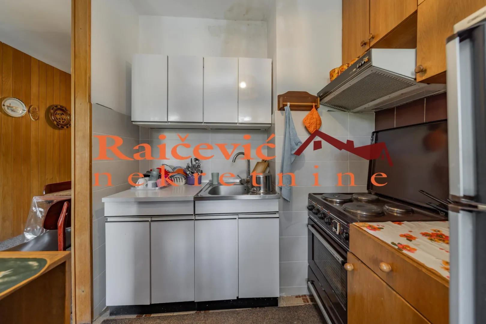 Sale, two bedroom apartment, 55m², Voždovac Sve Podlokacije, Beograd