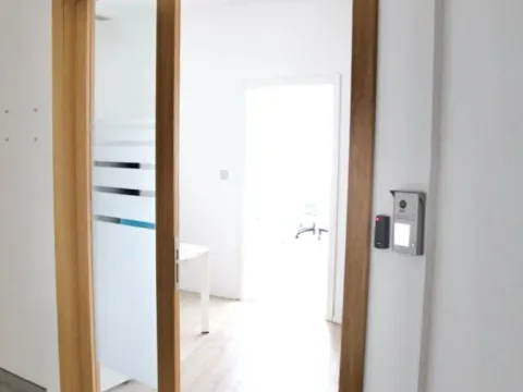 Rent, office space, 191m², Kod Capital Plaze, Podgorica - image 2