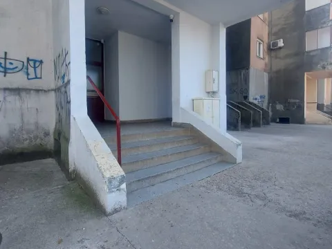 Sale, two bedroom apartment, 70m², Centar, Nikšić - image 14