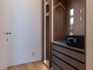 Prodaja, četvorosoban stan, 287m², Dukley Gardens, Budva - image 9