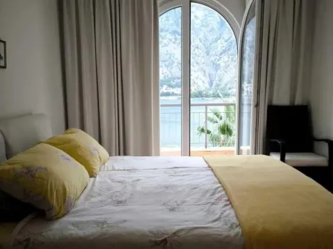 Prodaja, dvosoban stan, 76m², Muo, Kotor - image 9