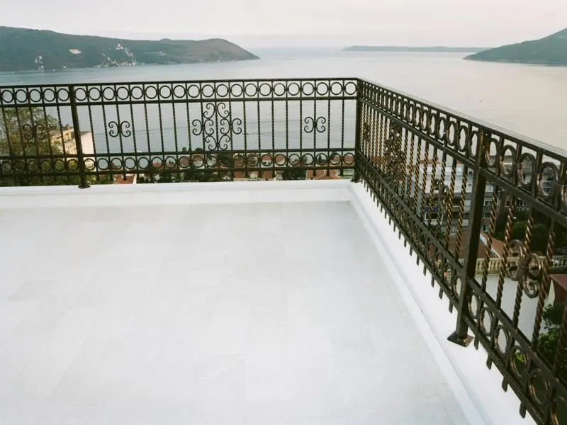 Mediterranean Villa 584m² with Pool and Bay View, Herceg Novi 4