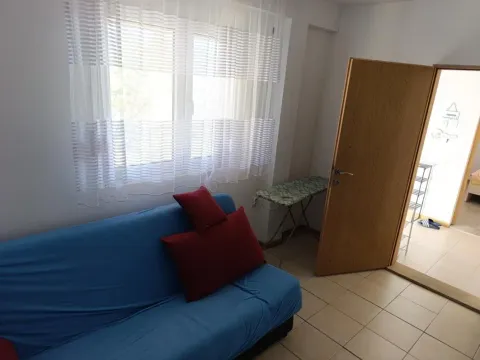 Rent, house, 90m², Šušanj, Bar - image 8