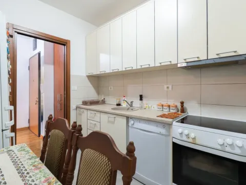 Prodaja, dvosoban stan, 53m², City Kvart, Podgorica - image 8