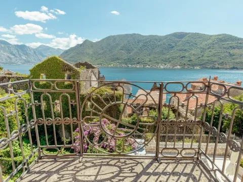 Sale, house, 484m², Perast, Kotor - image 6