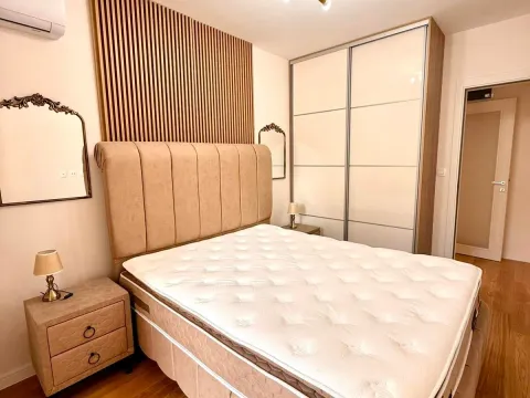 Rent, two bedroom apartment, 72m², Central Point, Podgorica - image 6