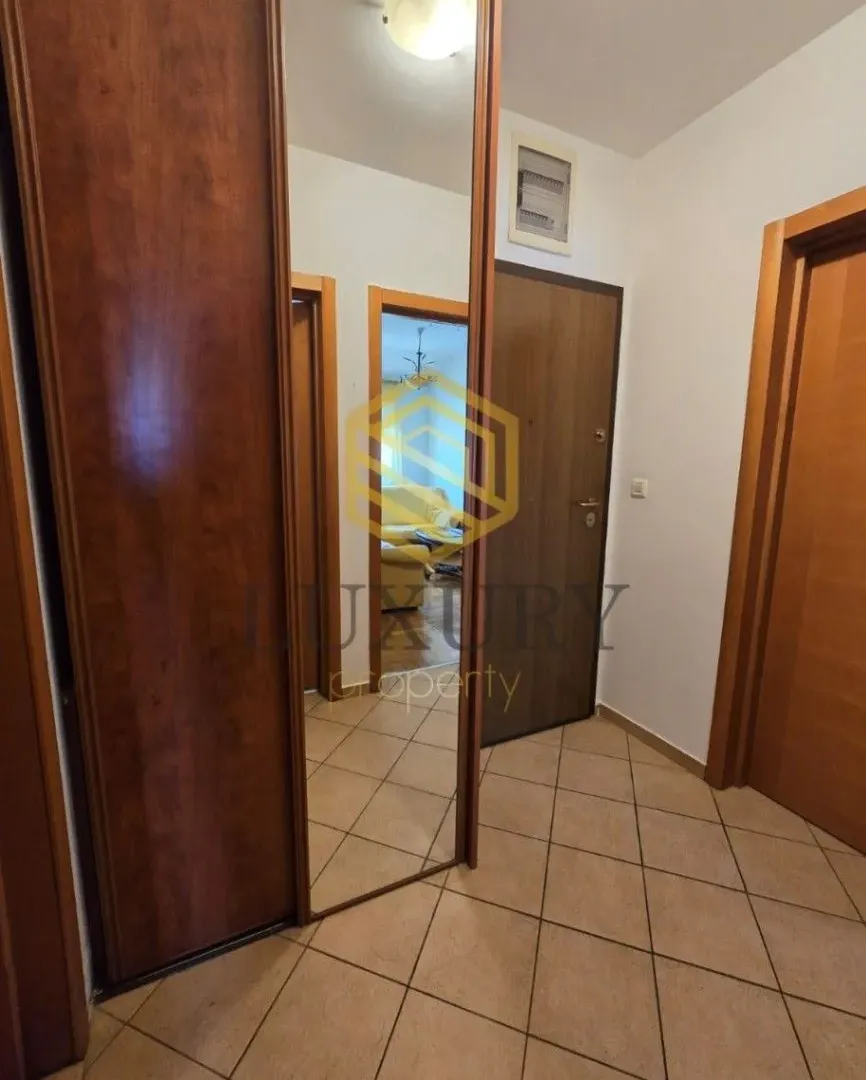 Izdavanje, jednosoban stan, 48m², Stari Aerodrom, Podgorica