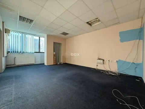 Rent, office space, 118m², Medijana, Niš - image 5