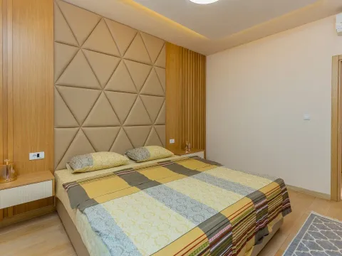 Sale, one bedroom apartment, 96m², Pržno, Budva - image 10