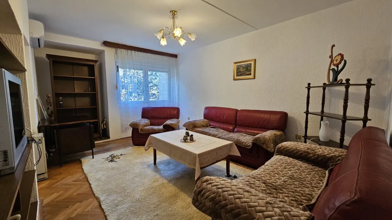 Izdavanje, dvosoban stan, 68m², Zabjelo, Podgorica