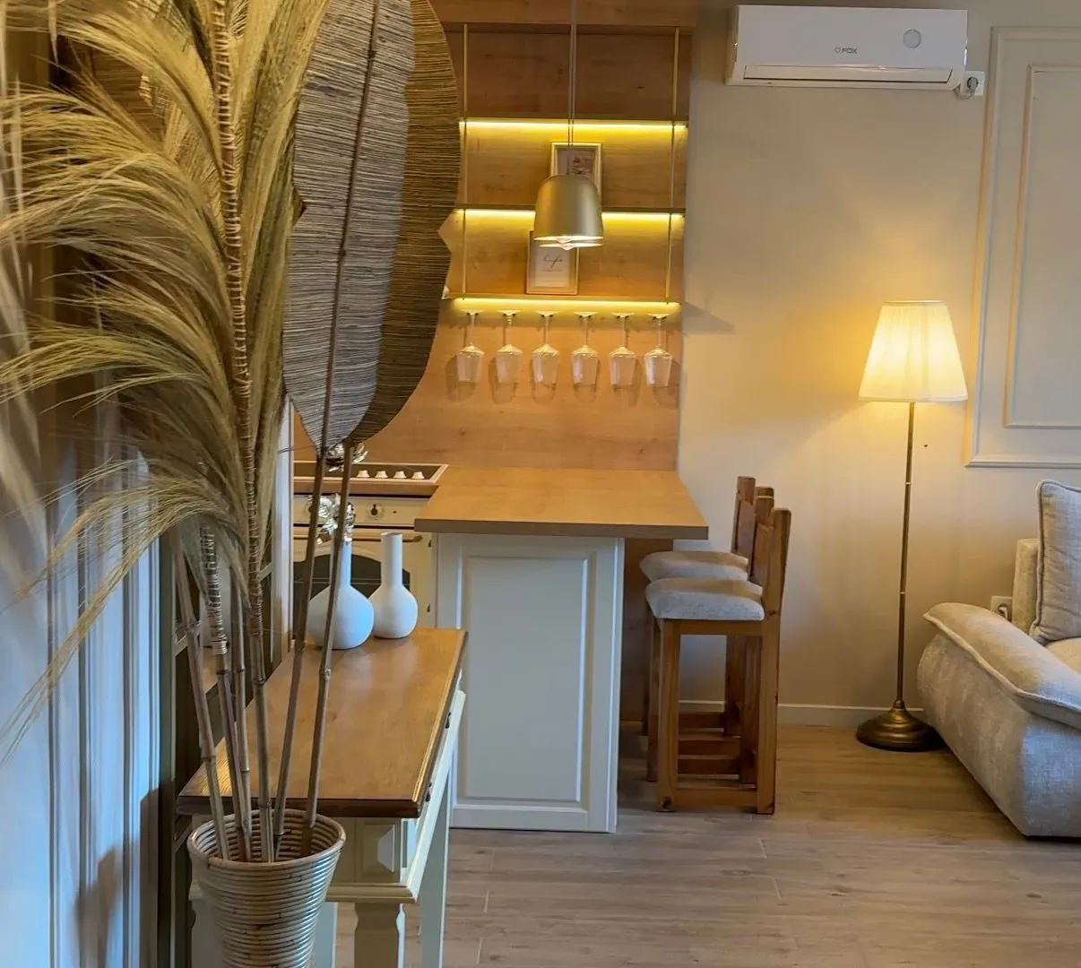 Izdavanje, jednosoban stan, 45m², Detelinara, Novi Sad Sve Podlokacije