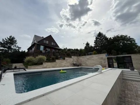 Prodaja, kuća, 270m², Petrovaradin, Novi Sad - image 17