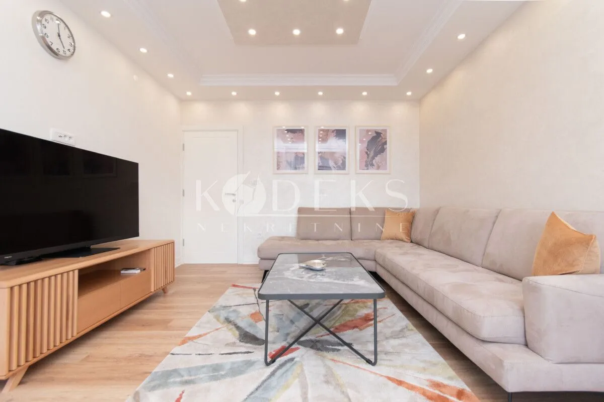 Rent, two bedroom apartment, 76m², Centar, Podgorica