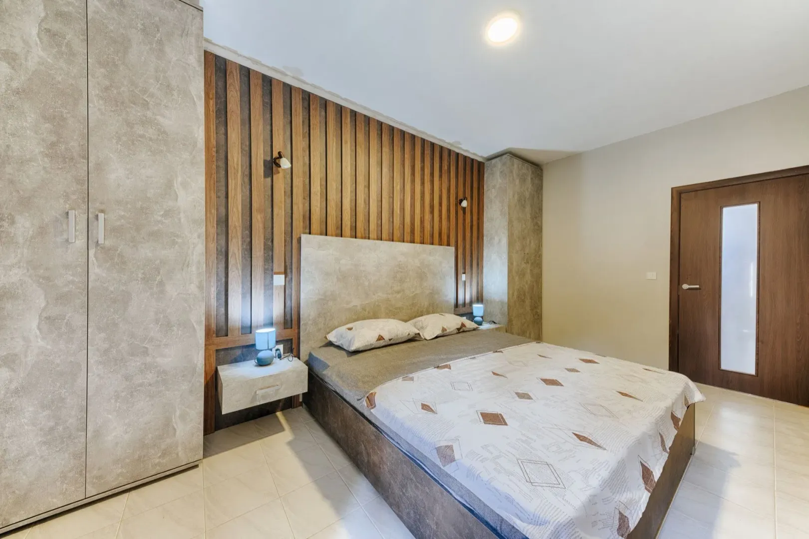 Prodaja, kuća, 250m², Utjeha, Bar