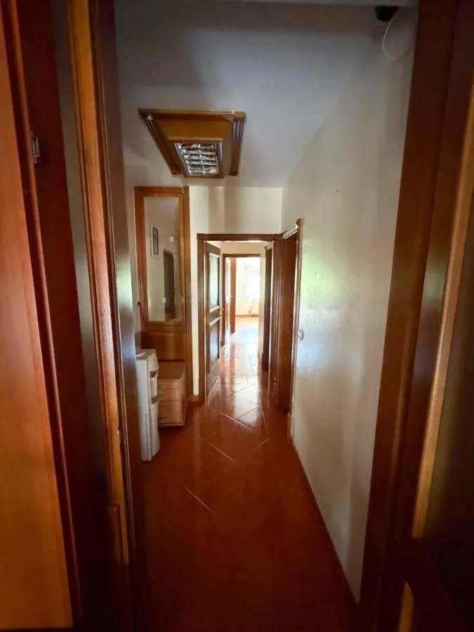 Rent, office space, 150m², Ljubović, Podgorica