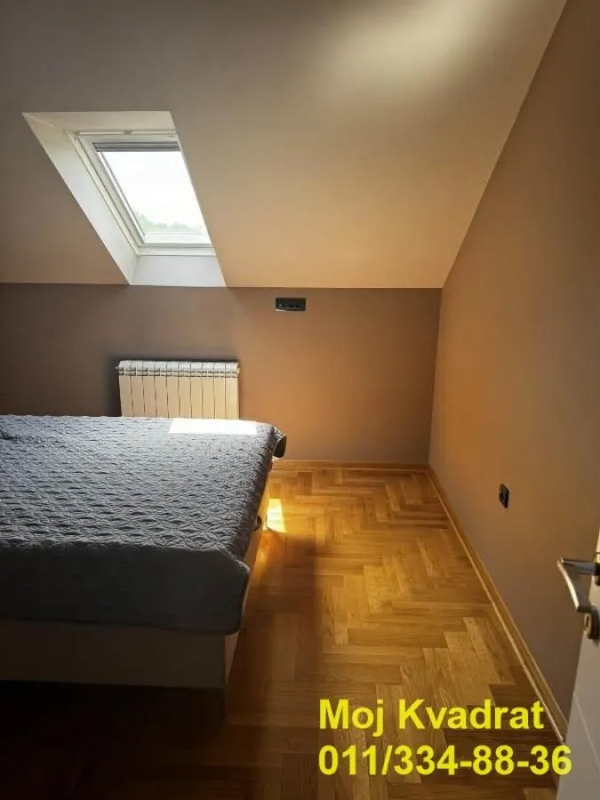 Izdavanje, četvorosoban stan, 200m², Železnik, Beograd