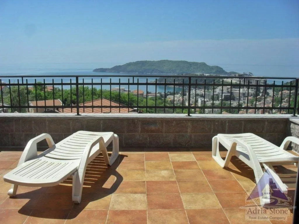 Sale, house, 495m², Bečići, Budva