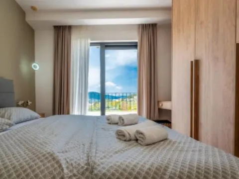 Sale, house, 250m², Kotor, Crna Gora - image 3