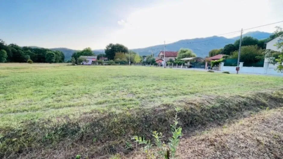 Prodaja, plac, 851m², Danilovgrad, Crna Gora