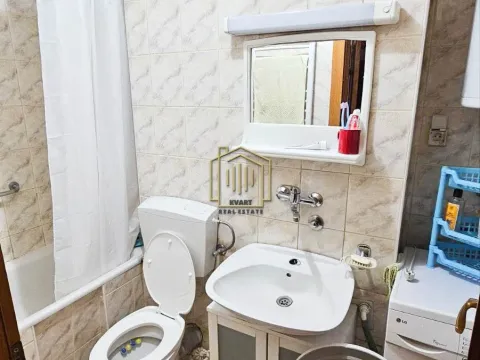 Izdavanje, dvosoban stan, 71m², Stari Aerodrom, Podgorica - image 16