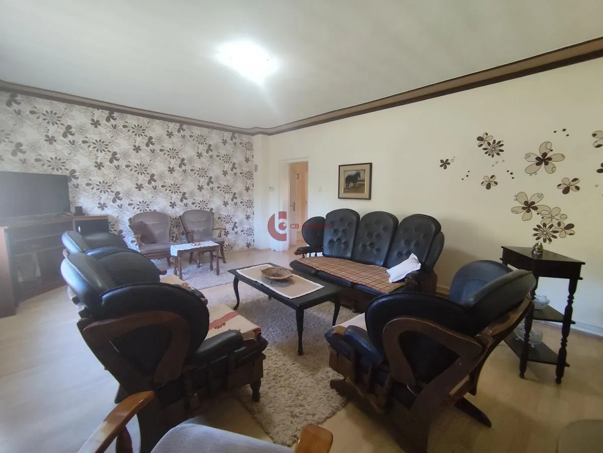 Sale, house, 300m², Kelebija, Subotica