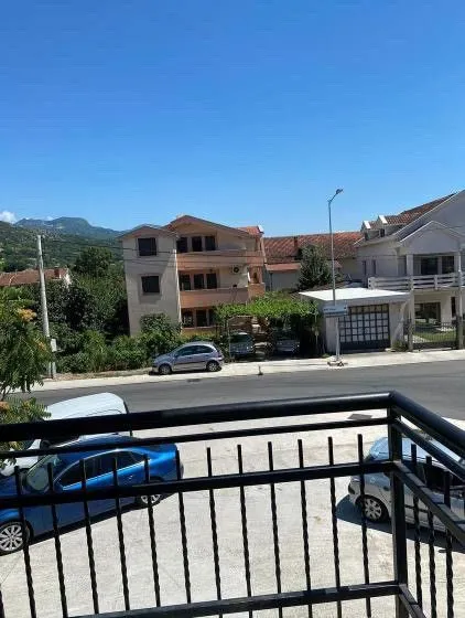 Prodaja, jednosoban stan, 33m², Zlatica, Podgorica