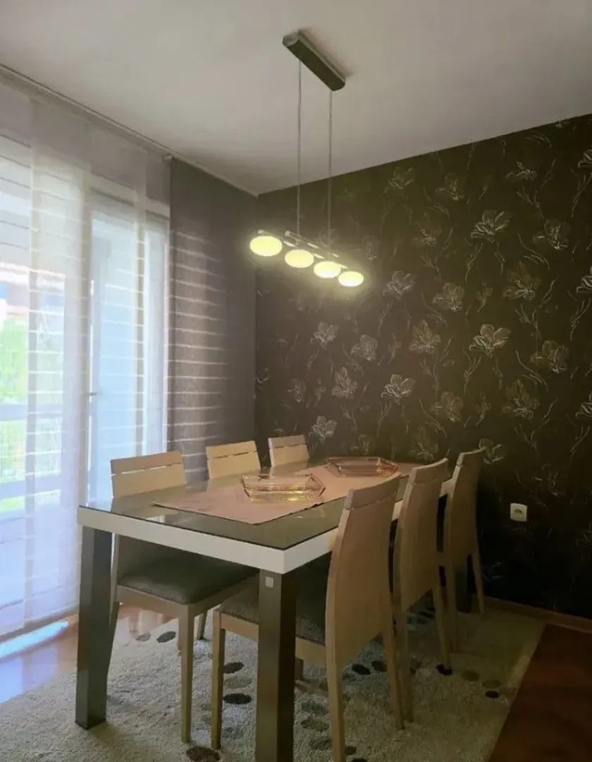 Rent, three bedroom apartment, 82m², Blok 6, Podgorica