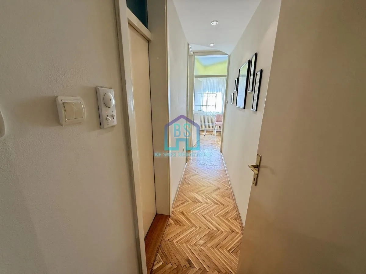 Prodaja, trosoban stan, 73m², Bulevar Oslobodjenja, Novi Sad Sve Podlokacije