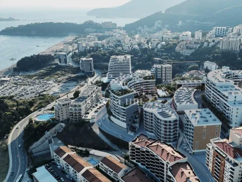 Sale, one bedroom apartment, 41m², Bečići, Budva - image 19