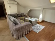 Izdavanje, dvosoban stan, 49m², Stari Aerodrom, Podgorica - image 8