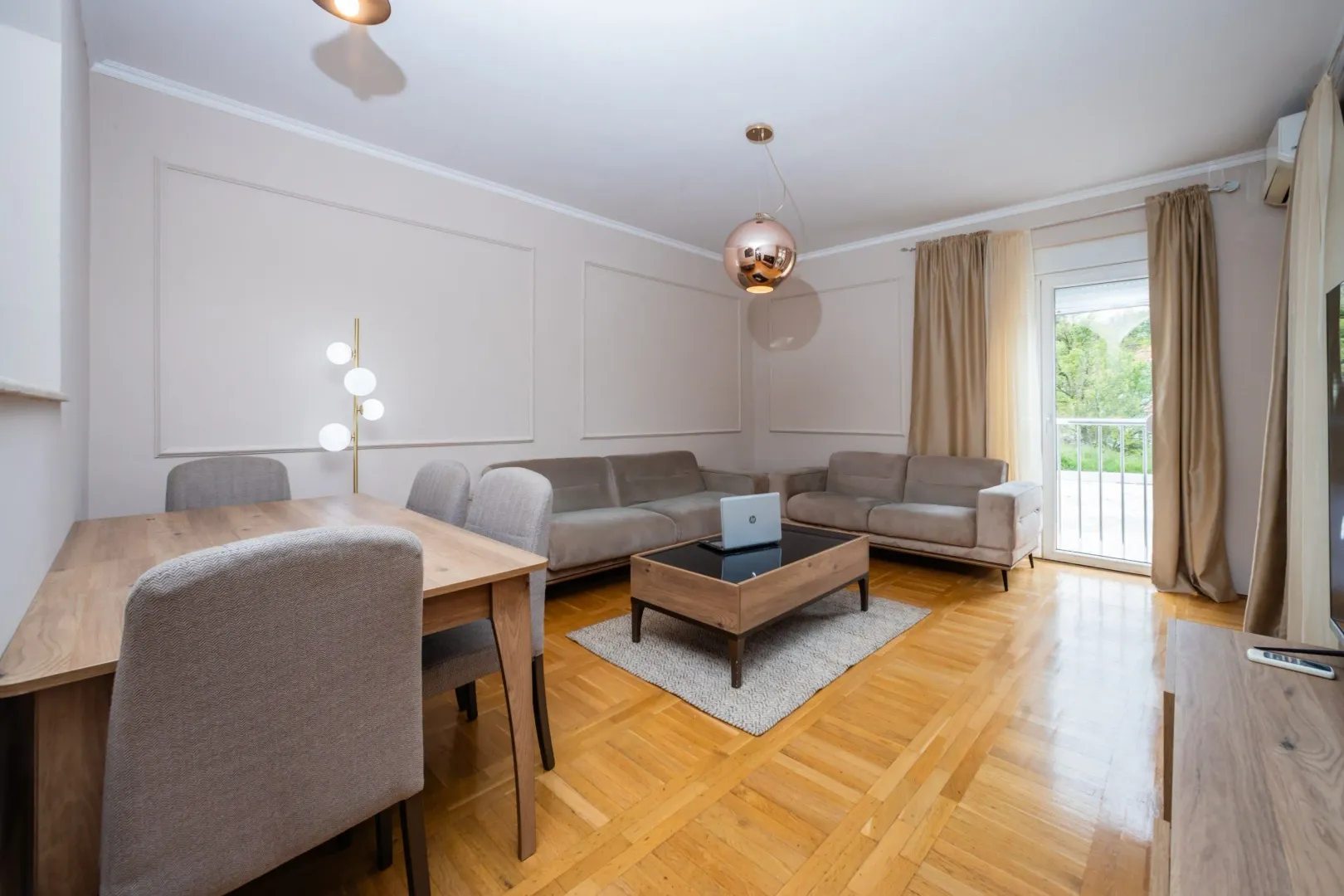 Prodaja, dvosoban stan, 70m², Gruda, Cetinje