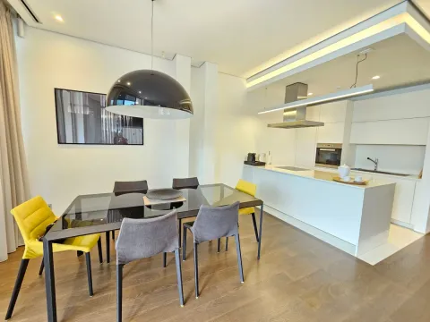 Rent, two bedroom apartment, 153m², Budva, Crna Gora - image 19